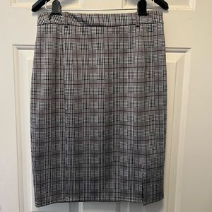 Women’s black plaid skirt from Kate Kasin